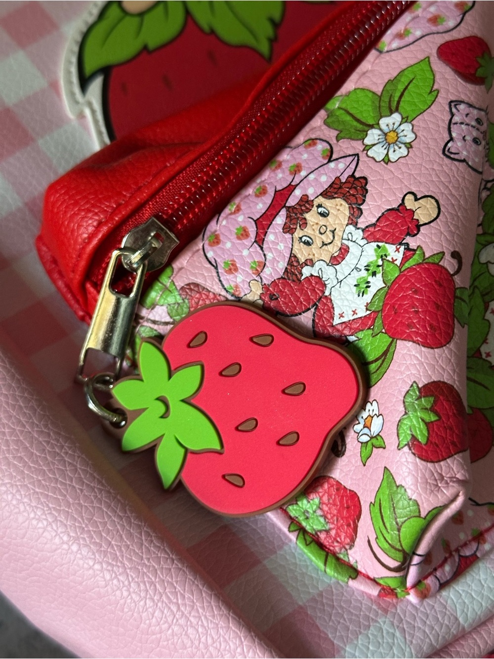 Pink Strawberry-Themed Kids Backpack with Cute Character - Picture 3 of 6
